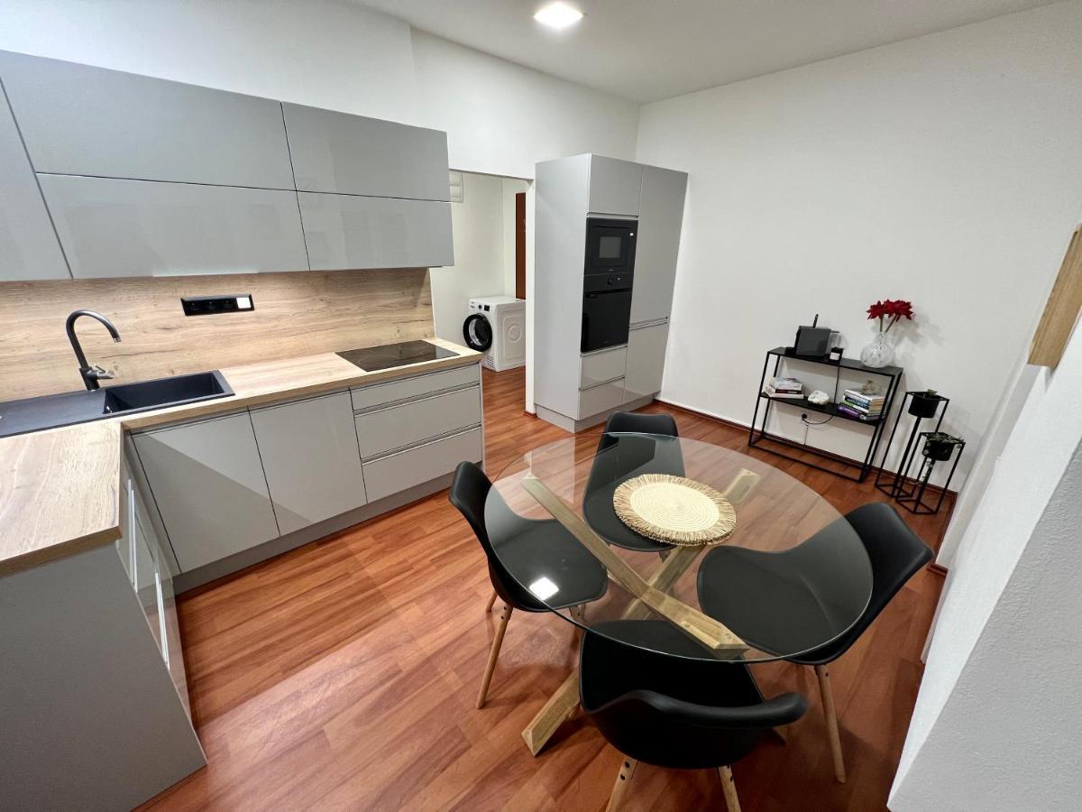פררוב Susilova 14 Apartments I מראה חיצוני תמונה
